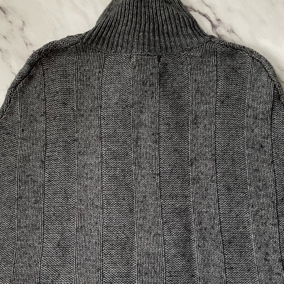 LF oversized cable knit 3/4 length button up sweater - Picture 4 of 4